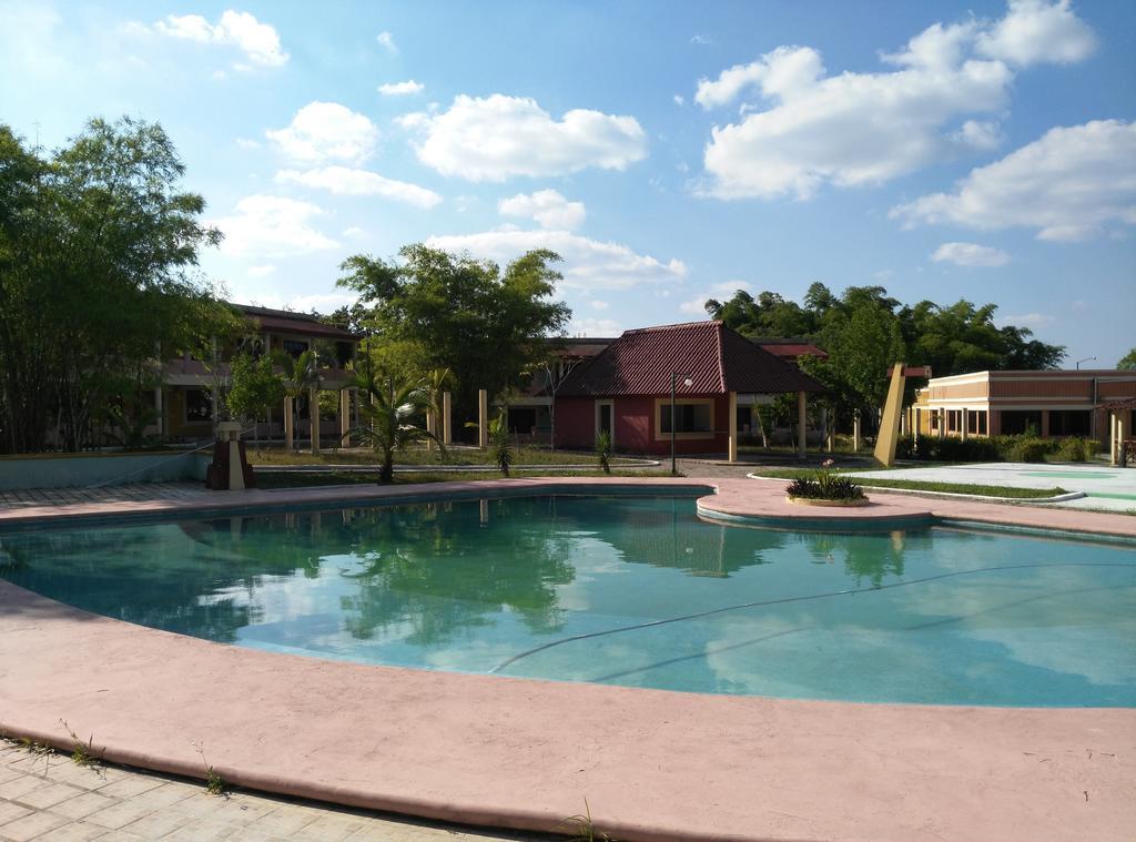 Hotel Debliz Xpujil Esterno foto