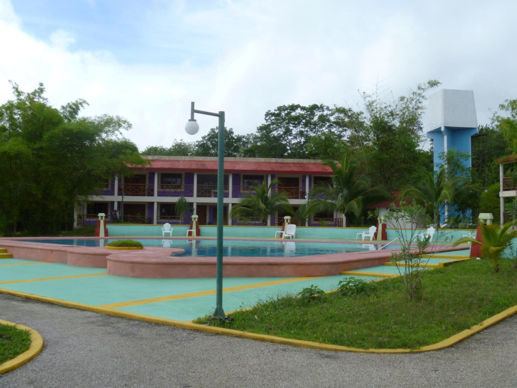 Hotel Debliz Xpujil Esterno foto