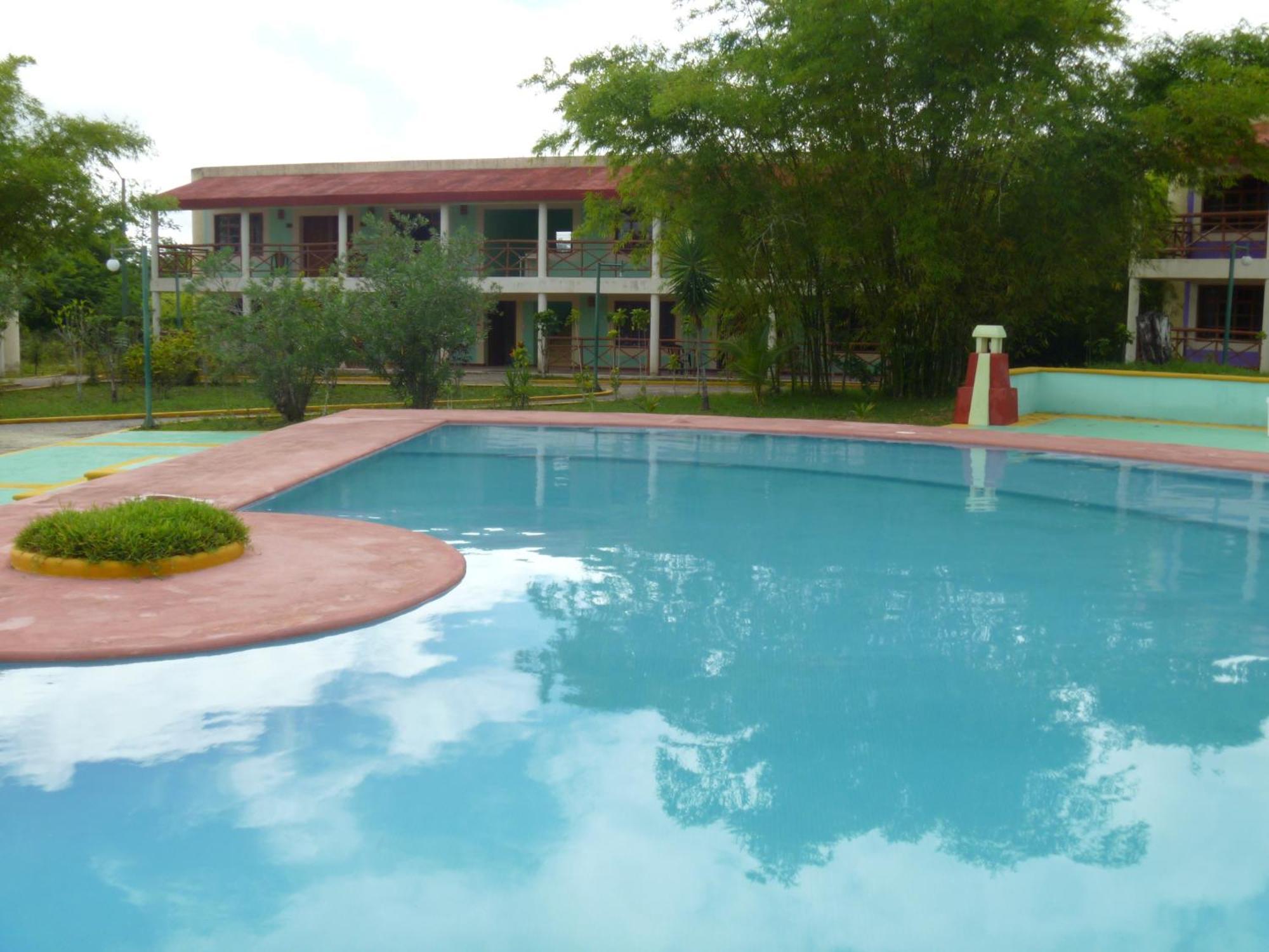 Hotel Debliz Xpujil Esterno foto