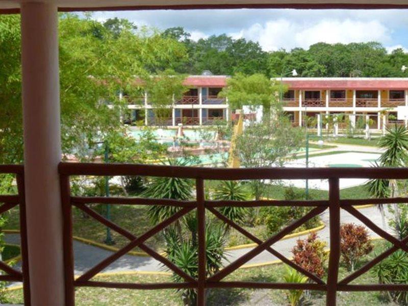 Hotel Debliz Xpujil Esterno foto